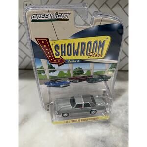 GreenLight Showroom Floor Series 6 1991 Ford LTD Crown Victoria 1:64 Diecast